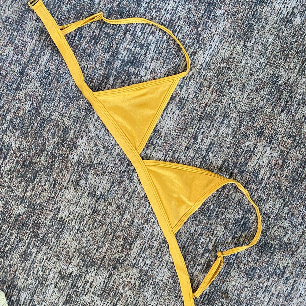 GOLD LAHANA (LAHI) SWIM BIKINI TOP SIZE SMALL
